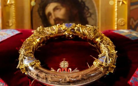 Estas son cinco opciones de películas y series para ver en Semana Santa