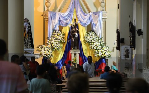 Iglesia de la Merced en el centro de Guayaquil.