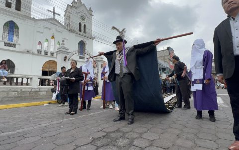 Para este acto, los jóvenes deben ser preparados con un año de anticipación.