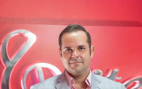 Es parte de radio Élite.