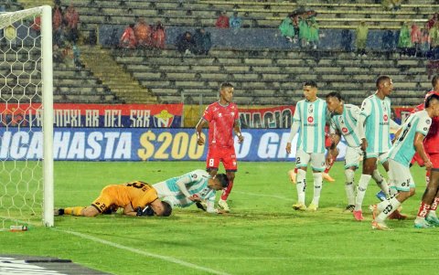 Felipe San Juan fue figura ante El Nacional.