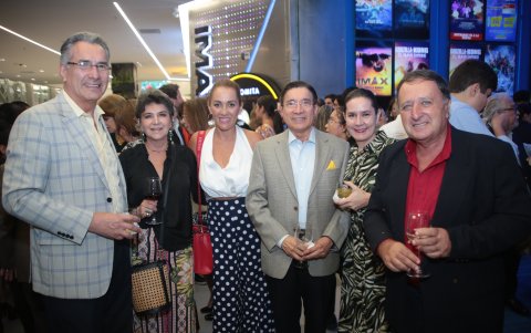 Nelson Matamoros, Natali Moscoso, Sonia Gallardo, Antonio Matamoros, Soledad Moreira y Eduardo Blusztein.