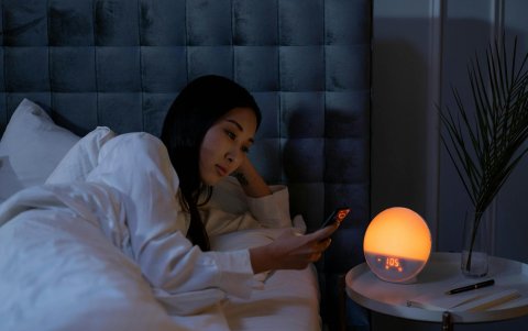 No lograr conciliar el sueño es un síntoma de que algo no está bien.