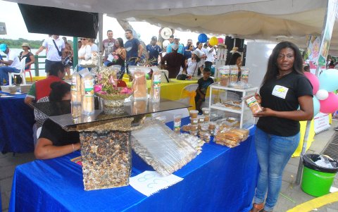 Varias familias se dedican a la preparación y venta de los productos, por su aceptación y consumo.