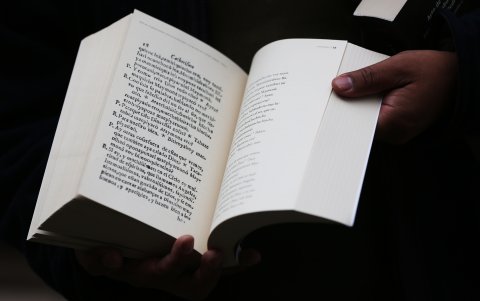 interior de un diccionario de lengua indígena moxa