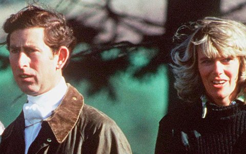 El príncipe Carlos y Camiila Parker-bowles en 1979.