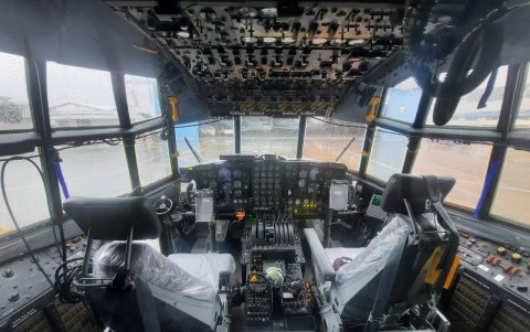Así se ve la cabina del Hércules.