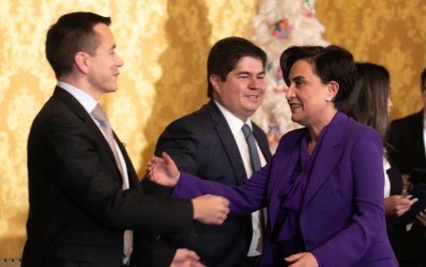 Gabriela Sommerfeld fue posesionada por Daniel Noboa en el Palacio de Carondelet.