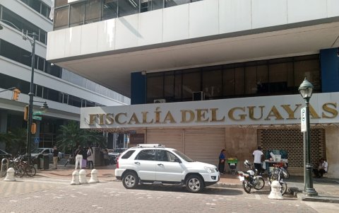 La tarde de este miércoles 10 de abril el procurador síndico dio más detalles en la Fiscalía.