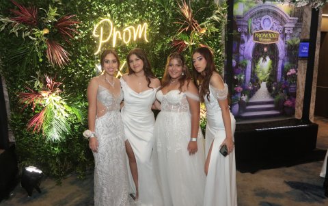 Génesis Aragundi, Fiorella Vergara, Alicia León y Emili Game.