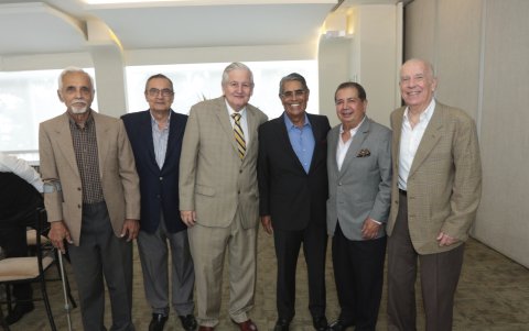 Edmundo Zerega, Franklin San Andrés, Francisco Rumbea, Édgar Naranjo, Santiago Coral y Fernando Flores.
