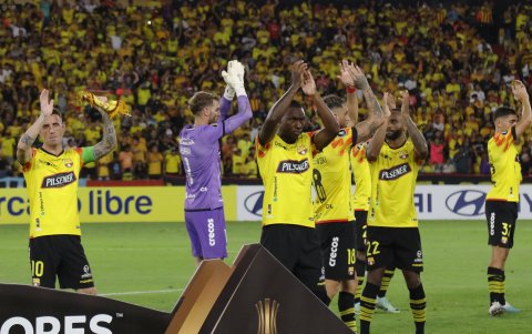 Barcelona va de empatar de local en Copa Libertadores ante Talleres.)