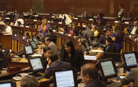 La Asamblea Nacional debería ser uno de los espacios es que los representantes de los ciudadanos exijan un modelo país.