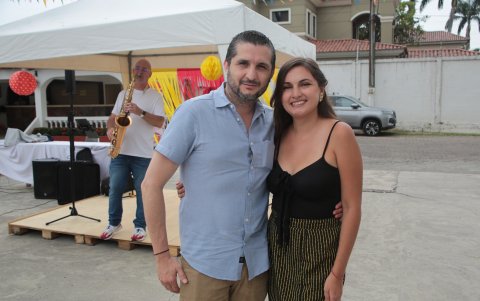 Germánico Naranjo y Carla Estrella.