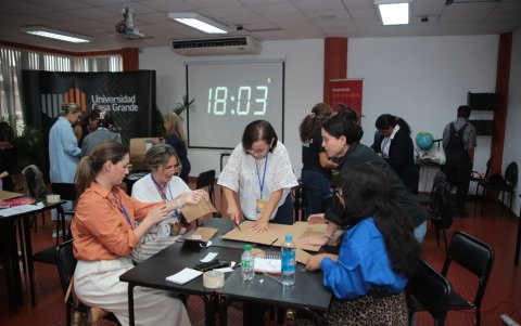 Doce expositores participaron del encuentro, llevado a cabo en la Universidad Casa Grande