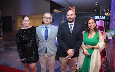 Fernanda García, Rodrigo Batista, Carlos Maciel y Karina Balseca.