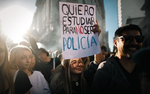 A lo largo y ancho de todo el país hubo marchas convocadas por sindicatos estudiantiles.