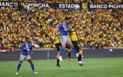 Barcelona y Emelec llegan al Clásico del Astillero con chance de pelear por el liderato de la tabla de posiciones.