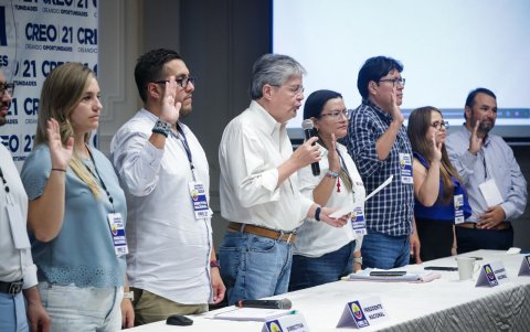 Ana Belén Cordero, presidenta del movimiento CREO, solicitó a la Junta Electoral de El Oro no calificar la candidatura de Falquez Aguilar por presuntas irregularidades.