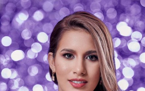 El look que lucía cuando fue candidata