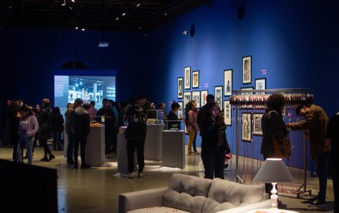 Positiva, muestra artística