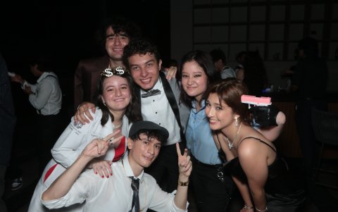 Matías Naranjo, Lisa Ramos, James Ramos, Dylan Argüello, Amy Sánchez y Daniella Camacho.