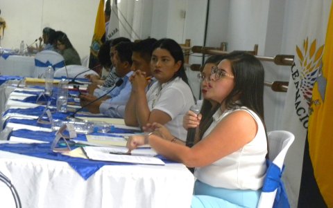 Cita. En la sesión se llamó a comparecer a la alcaldesa de Santa Elena para que explique los permisos otorgados.