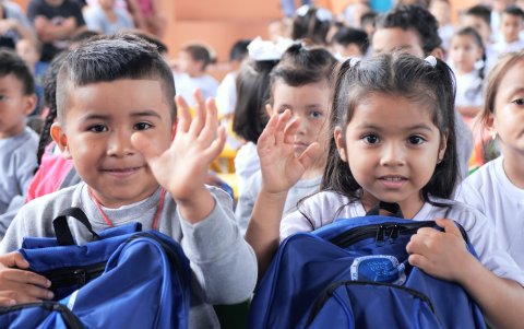 En la jornada se entregarán mochilas y útiles escolares a niños y niñas de escasos recursos económicos de la región