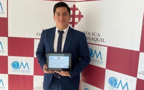 La víctima se había graduado como médico en Guayaquil.