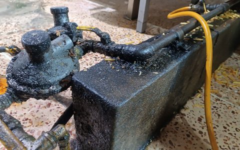 Técnicos de la Arcsa detectaron falta de higiene en las instalaciones de la planta procesadora.