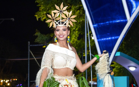 Kristen Dayana Sánchez Moran, representante de la comuna Dos Mangas, ganó el traje típico.