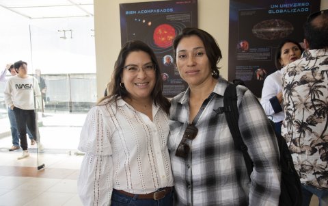 Cristina Acuña y Patricia Castillo.