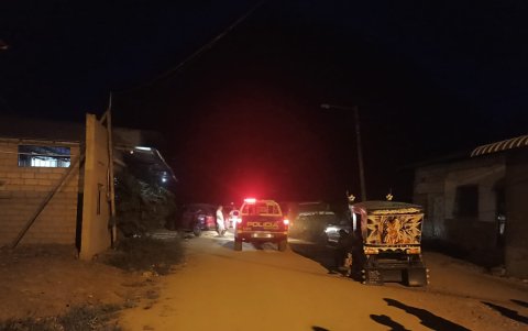 Las autoridades presumen que una de las armas usadas en el hecho fue empleada en otro asesinato.