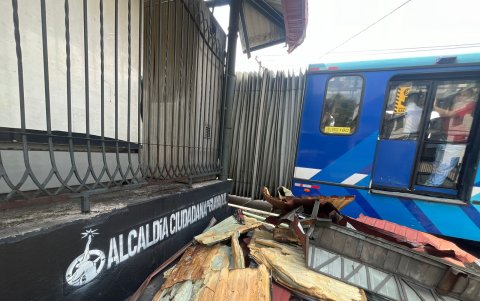 Desde hace varias semanas se han reportado varios incidentes en la Metrovía.