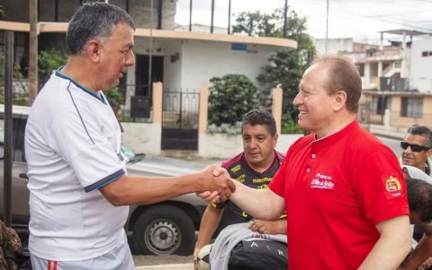 Franco Quezada ganó la Alcaldía de Loja en las elecciones seccionales de 2023 con el 29,25 % de los votos.