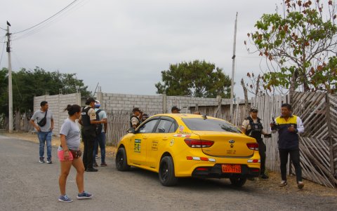 El taxi donde se movilizaban los pillos fue encontrado en la comuna Buena Fuente