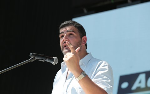 El alcalde Aquiles Álvarez es una de las autoridades que limita la interacción.