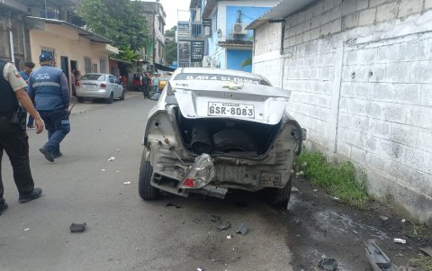 Un carro explotó en las cercanías del Municipio de Durán, el 27 de mayo de 2024.