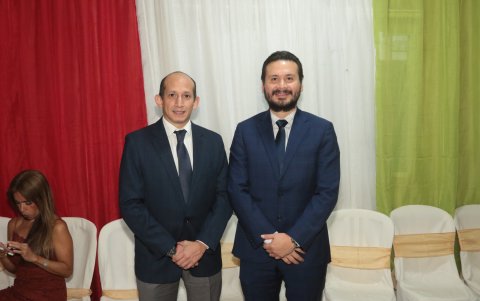 Allan Mendoza y Luis Cruz.