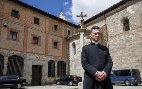 El portavoz de las religiosas Clarisas del Monasterio de Belorado (Burgos), José Ceacero realiza declaraciones a la prensa, el 15 de mayo de 2024.