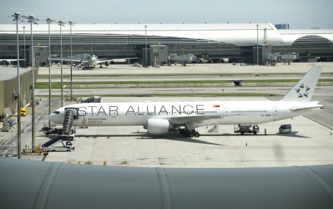 Foto del avión que sufrió unas violentas turbulencias que causaron un muerto y más de 100 heridos cuando cubría la ruta entre Londres y Singapur.