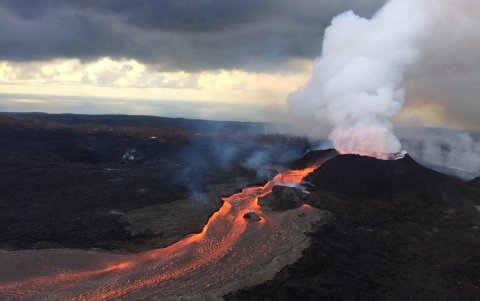 Erupción del volcán Kilauea (Hawai) en 2018.
