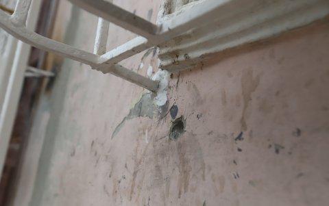 Hubo daños en el sitio.