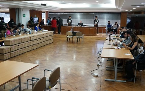 La cita de toma de testimonios arrancó a cerca de las 09:00 de este 3 de mayo.