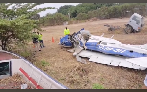 En esta avioneta viajaba Salcedo junto a Mieles; ambos sobrevivieron al accidente.