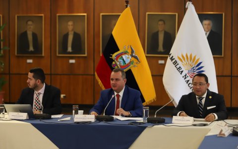 Carlos Vera Mora presidió la comisión ocasiona que tramitó las preguntas aprobadas de la consulta popular del 21 de abril de 2024.