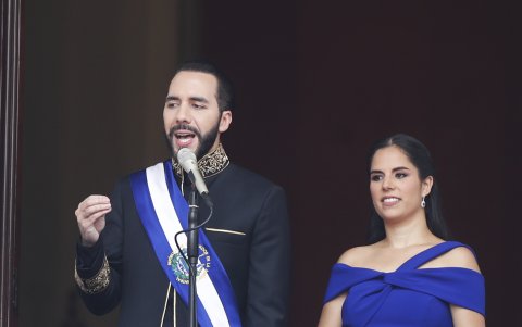 El presidente de El Salvador, Nayib Bukele, tras volver a asumir el poder el pasado sábado.