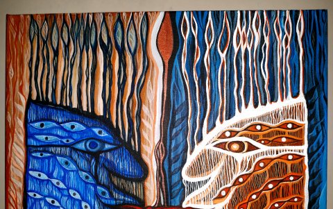 En las telas y grabados se vislumbran arlequines, payasos, espectros, figuras fantasmagóricas.