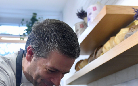 En Lavanda Café prueba el desayuno francés con un café de lavanda