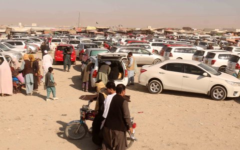 Así se observaba ayer la frontera entre Afganistán y Pakistan en Chaman.